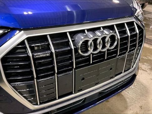 Certified 2025 Audi Q3 2.0T Premium image 30