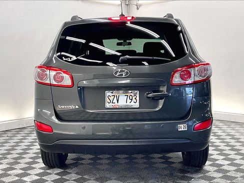 Used 2012 Hyundai Santa Fe GLS image 3