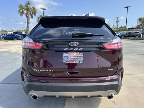 Used 2022 Ford Edge Titanium AWD/4WD image 6