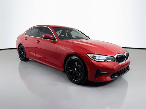 Used 2022 BMW 330i Sedan w/ Driving Assistance Package RWD image 3