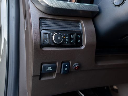 Used 2026 Ford F450 King Ranch w/ Chrome Package image 28