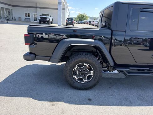 Used 2022 Jeep Gladiator Mojave w/ LED Lighting Group AWD/4WD image 6