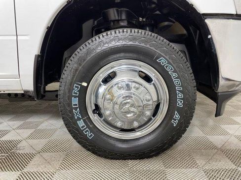 New 2024 RAM 3500 Tradesman w/ Chrome Appearance Group image 42