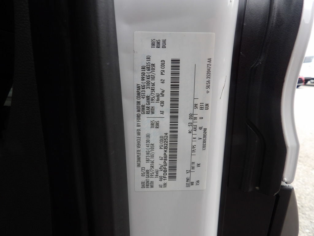 Used 2023 Ford Transit 350 DRW RWD image 46