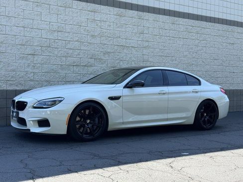 Used 2018 BMW M6 Gran Coupe RWD image 12