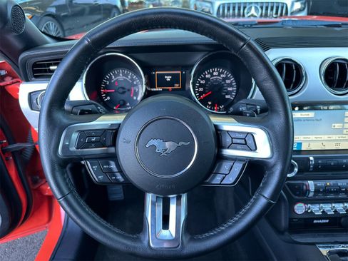 Used 2016 Ford Mustang Premium image 16