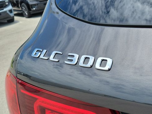 Used 2021 Mercedes-Benz GLC 300 image 30