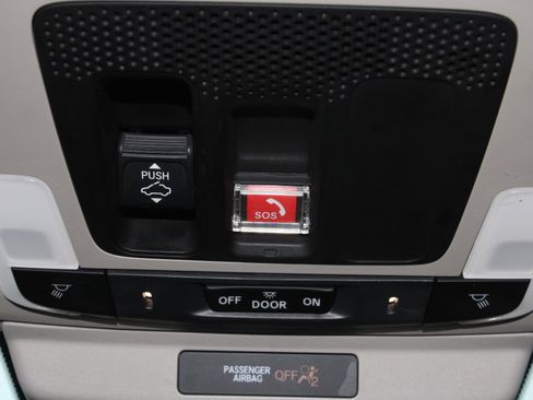 Certified 2023 Honda Accord EX image 11