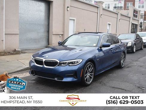 Used 2022 BMW 330e 330e iPerformance w/ Premium Package image 2