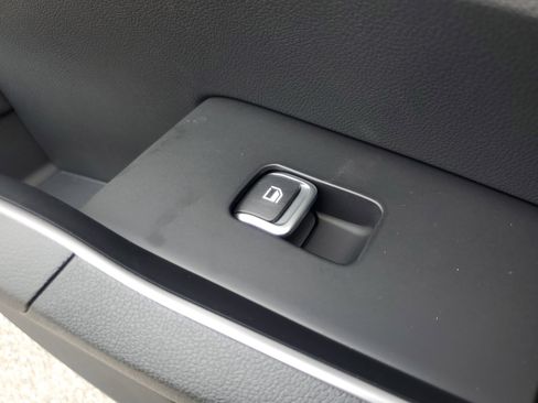 New 2026 Kia Sorento LX image 14