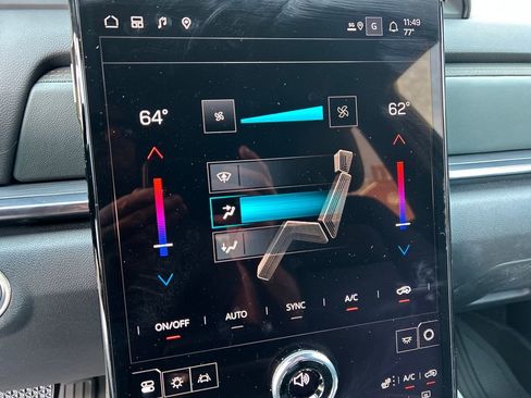 New 2026 GMC Terrain AT4 w/ LPO, Floor Liner Package AWD/4WD image 32