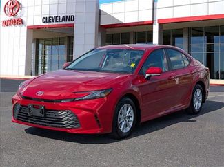 Used 2026 Toyota Camry LE w/ Convenience Package video 4