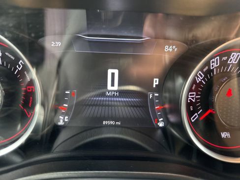 Used 2020 Dodge Challenger R/T image 14