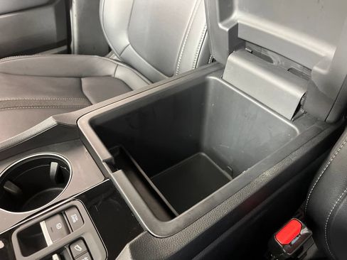 Certified 2025 Honda Pilot EX-L image 37
