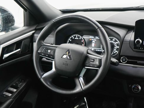 Used 2022 Mitsubishi Outlander SEL Black Edition AWD/4WD image 14