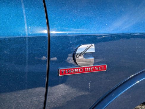 Used 2022 RAM 2500 Laramie w/ Snow Chief Group image 6