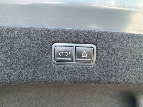 New 2026 Genesis G90 3.5T image 19