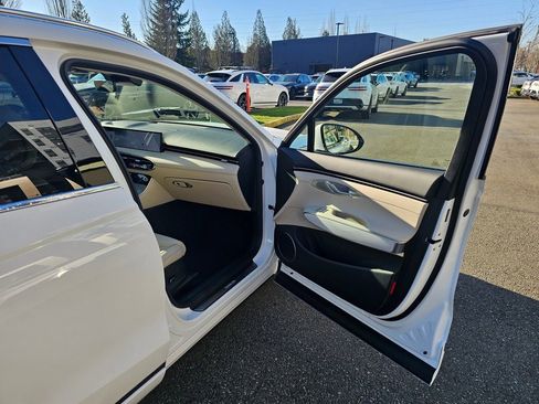 New 2026 Genesis GV70 2.5T Advanced image 28