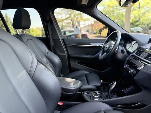 Used 2021 BMW X1 xDrive28i w/ M Sport Package image 29