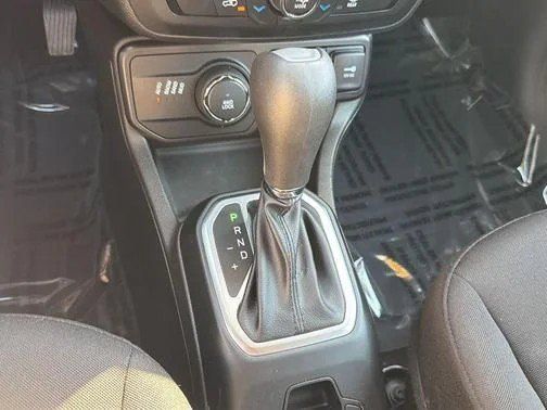 Used 2021 Jeep Renegade Sport AWD/4WD image 15