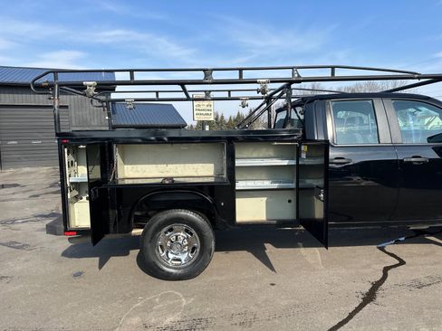 Used 2020 Chevrolet Silverado 2500 W/T w/ WT Fleet Convenience Package image 9