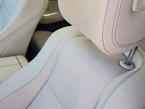 Used 2020 Mercedes-Benz GLE 350 image 17