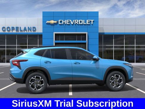 New 2026 Chevrolet Trax LT image 6