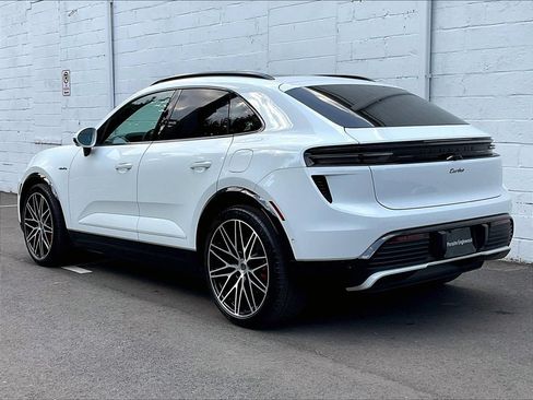 Used 2025 Porsche Macan Turbo Electric AWD/4WD image 3
