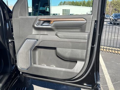 New 2026 Chevrolet Silverado 2500 High Country w/ High Country Premium Package image 15