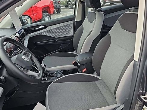 Used 2023 Volkswagen Taos S w/ IQ Drive S Package image 4