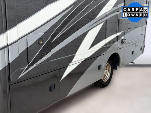 Used 2019 Mercedes-Benz Sprinter 3500 image 20