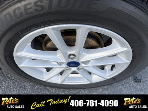 Used 2017 Ford Focus SE FWD image 10