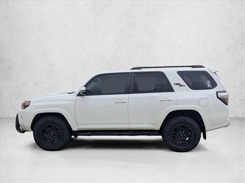 Used 2019 Toyota 4Runner TRD Off-Road Premium AWD/4WD image 8