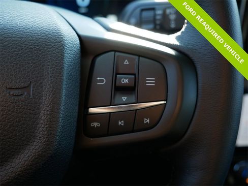 Used 2025 Ford Ranger Lariat w/ FX4 Off-Road Package image 19