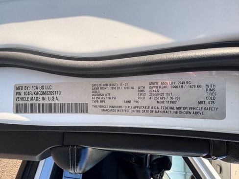 Used 2021 Jeep Grand Cherokee L Laredo image 50