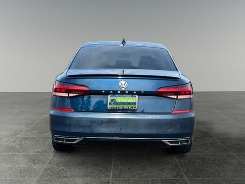 Used 2021 Volkswagen Passat 2.0T R-Line FWD image 9