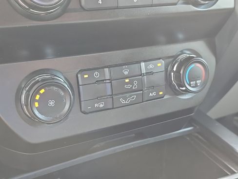 Used 2019 Ford F150 XL w/ Equipment Group 101A Mid AWD/4WD image 33