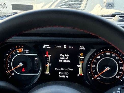 Used 2025 Jeep Wrangler Unlimited Rubicon image 19