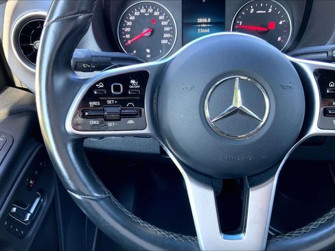 Used 2024 Mercedes-Benz Sprinter 2500 image 25