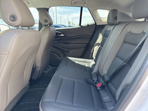 Used 2024 Chevrolet Trax ACTIV w/ Driver Confidence Package image 8
