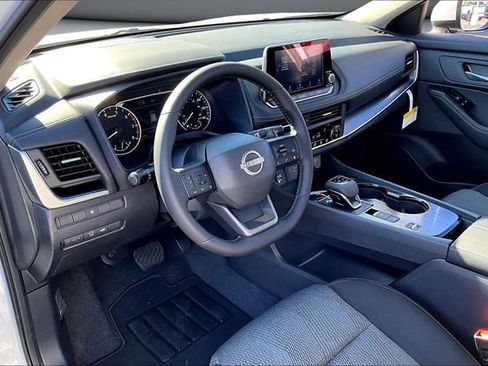 New 2026 Nissan Rogue SV image 7