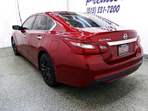 Used 2018 Nissan Altima 2.5 S w/ S Convenience Package FWD image 4