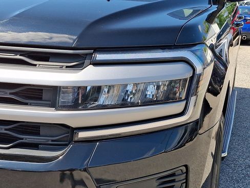 Certified 2022 Ford Expedition XLT AWD/4WD image 12