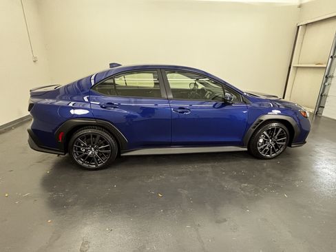 Used 2025 Subaru WRX Premium AWD/4WD image 9