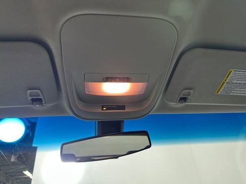 Used 2022 GMC Canyon Elevation Standard image 25