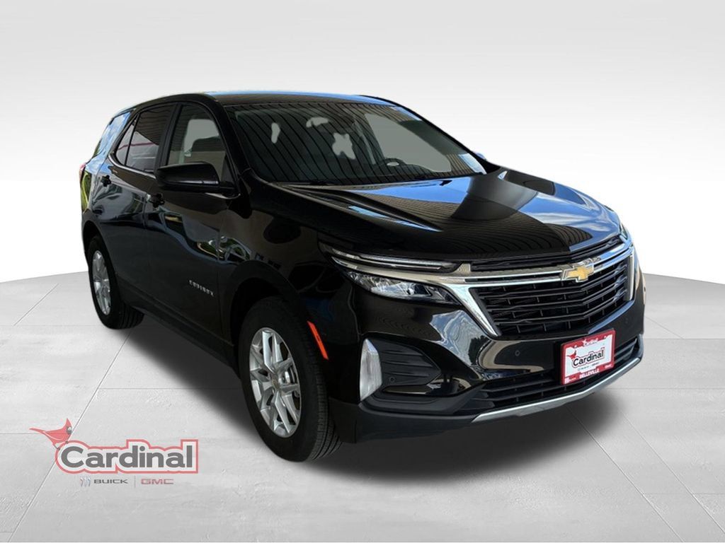 Used 2023 Chevrolet Equinox LT FWD image 1