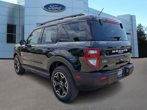 Certified 2025 Ford Bronco Sport Outer Banks w/ Outer Banks Tech Package+ AWD/4WD image 5