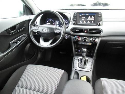 Used 2021 Hyundai Kona SEL FWD image 13