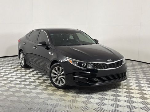 Used 2016 Kia Optima EX FWD image 2