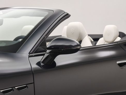 New 2025 Maserati GranCabrio Modena image 10